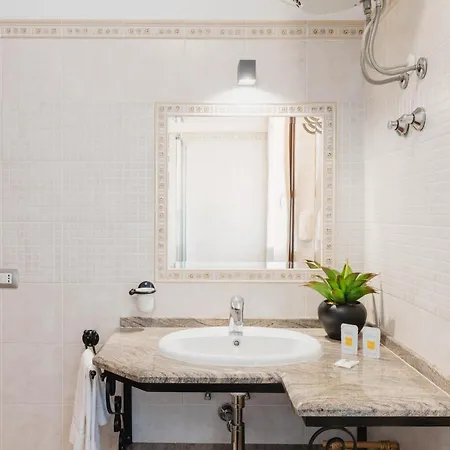 Sunway Luxury 2 דירה